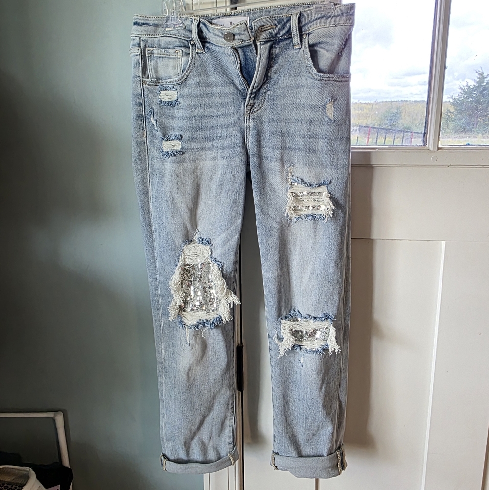 Risen Distressed Light Blue Jeans Sequin Accented